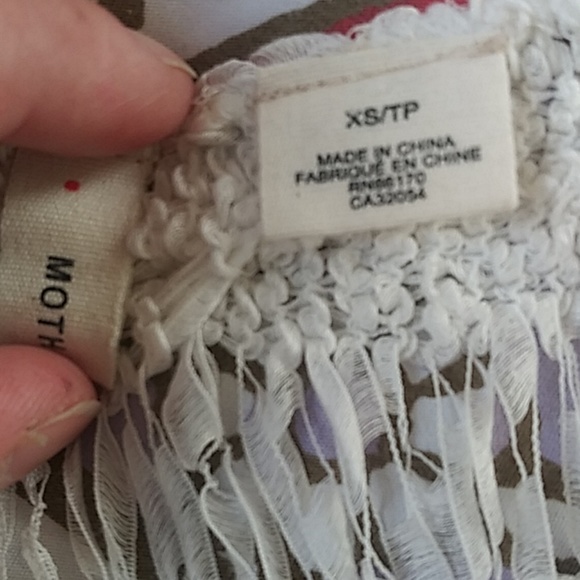 💜5 for $25.00💜 Moth XS delicate, lightweight. - Picture 6 of 7